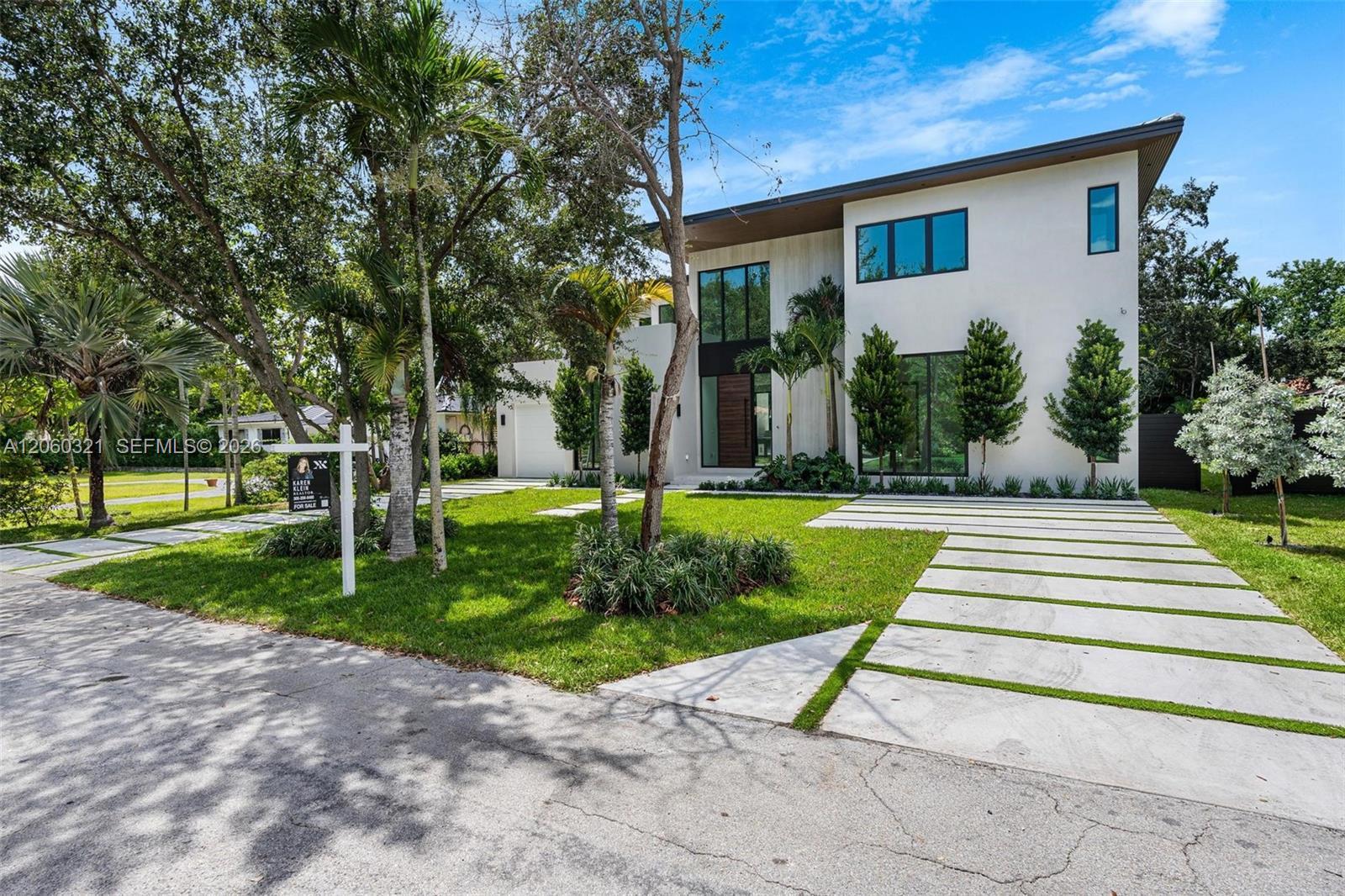 970 NE 92nd St, Miami Shores FL 33138