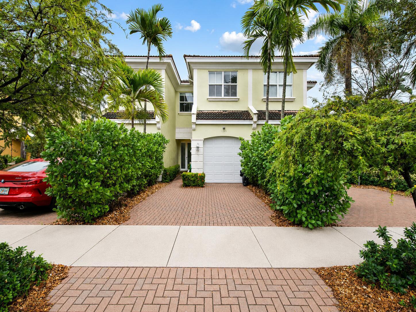 1226 NE 14th Avenue, Fort Lauderdale FL 33304