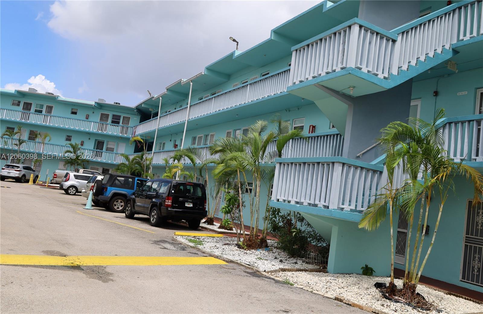1501 NE Miami Gardens Dr # 351, Miami FL 33179