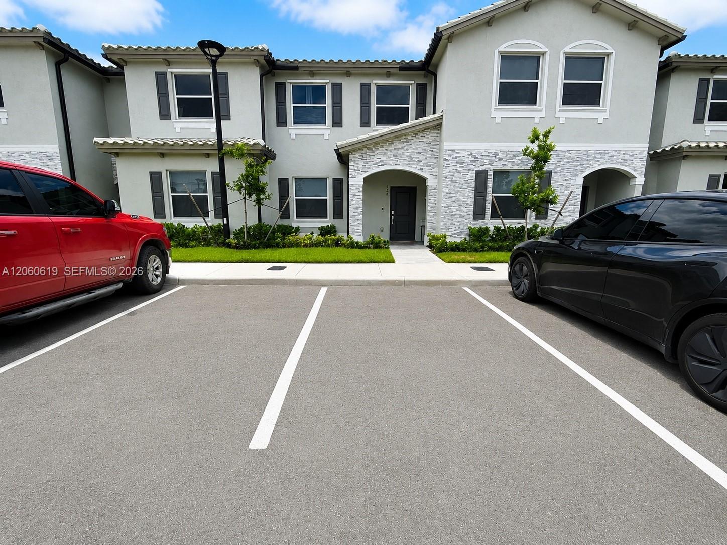 126 SE 11th Ct, Florida City FL 33034