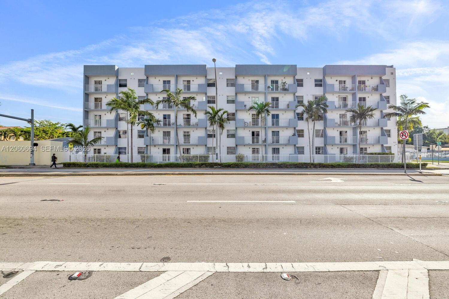 2575 SW 27th Ave # 111, Miami FL 33133