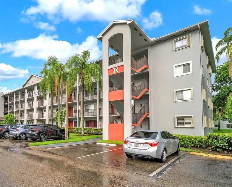 801 SW 138th Ave # 107E, Pembroke Pines FL 33027