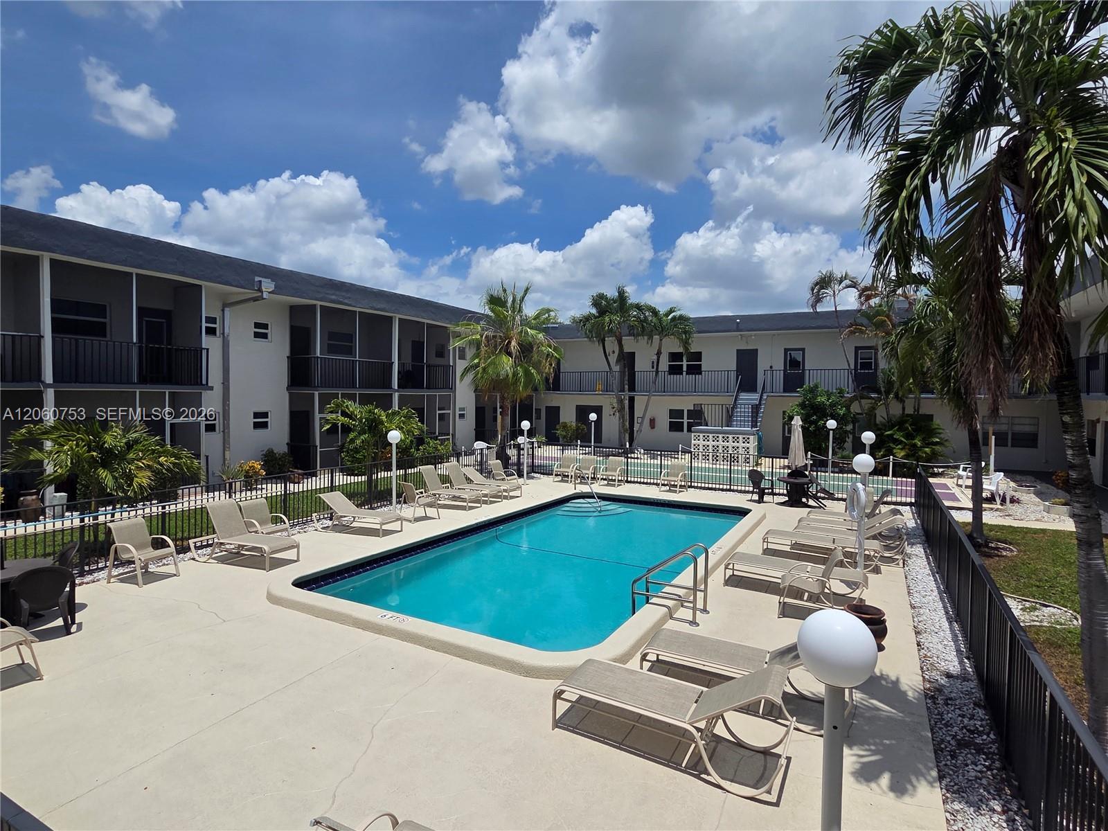 415 NE 2nd St # 229, Hallandale Beach FL 33009