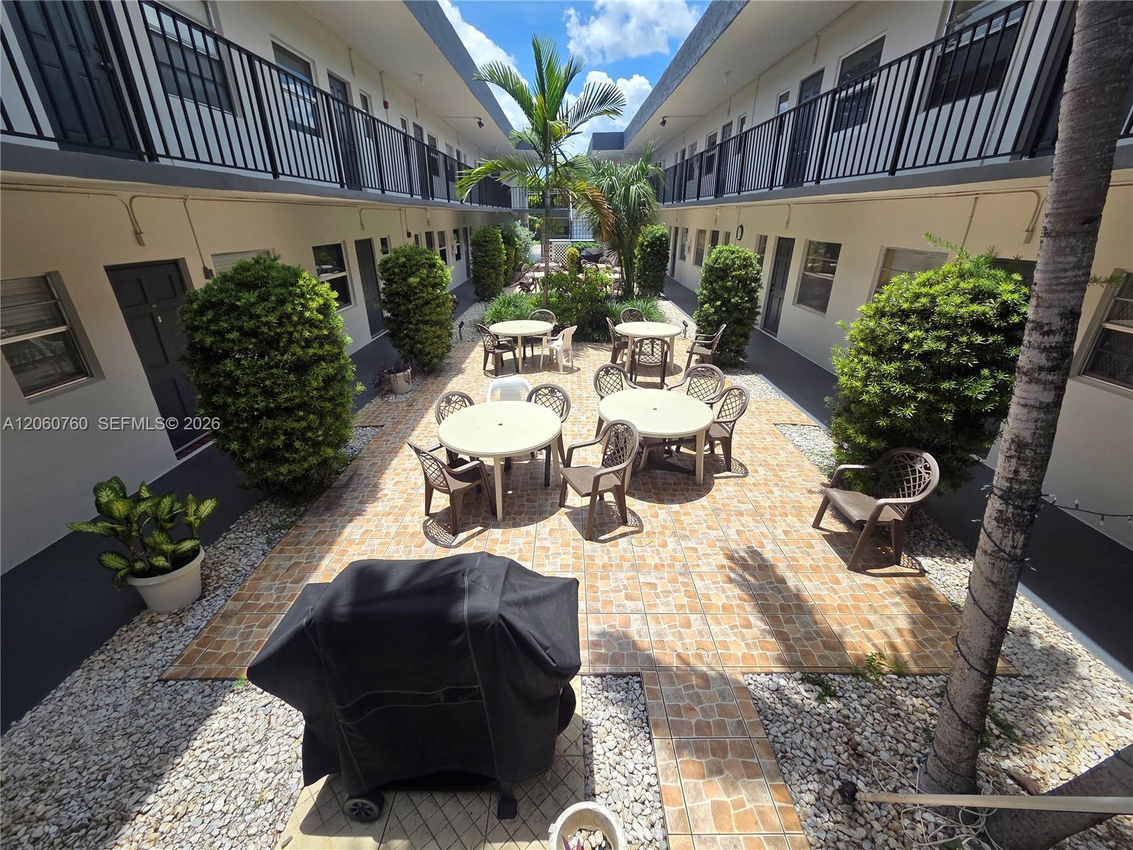415 NE 2nd St # 217, Hallandale Beach FL 33009