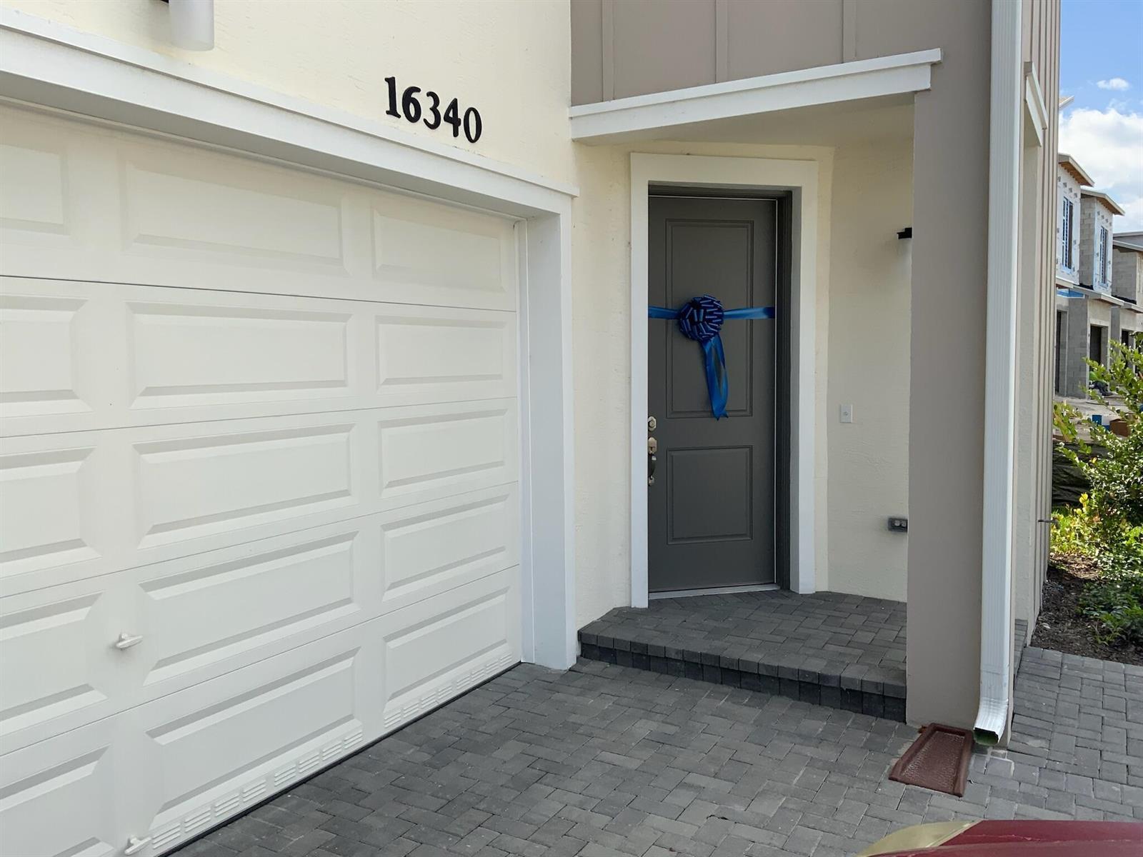 16340 OAKVIEW Drive, FL 33470
