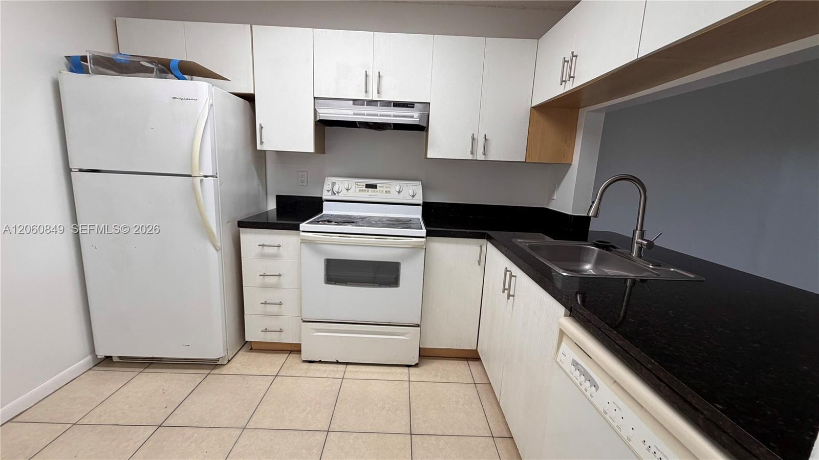 753 NW 103rd Ter # 202, Pembroke Pines FL 33026