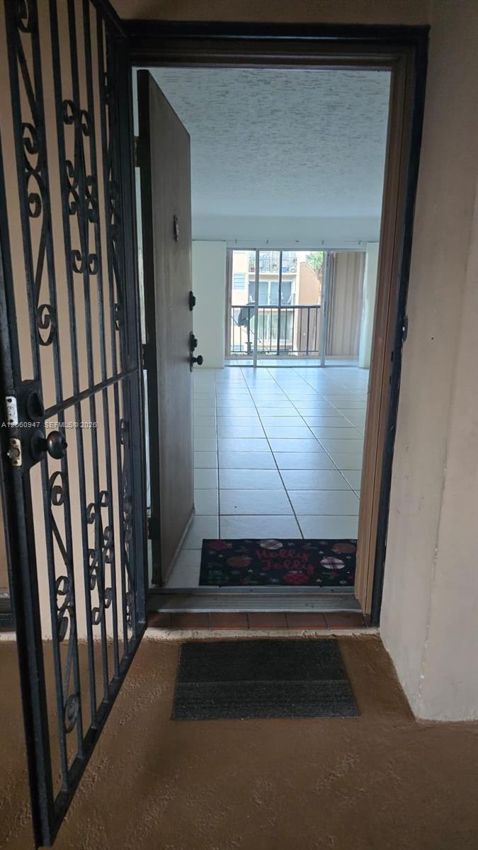 702 NW 87th Ave # 309, Miami FL 33172