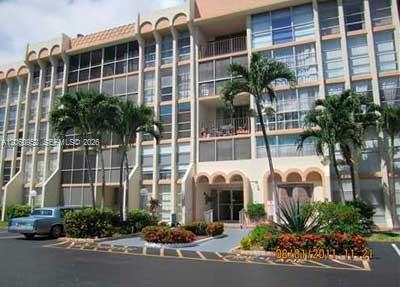 851 Three Islands Blvd # 108, Hallandale Beach FL 33009