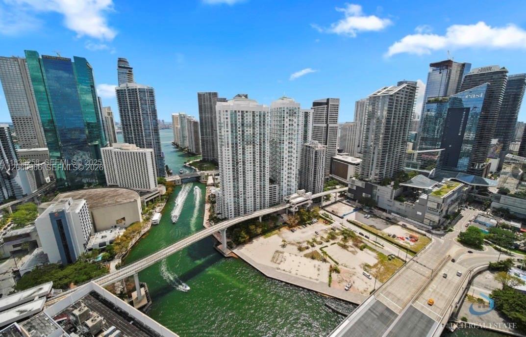 350 S Miami Ave # 3902, Miami FL 33130