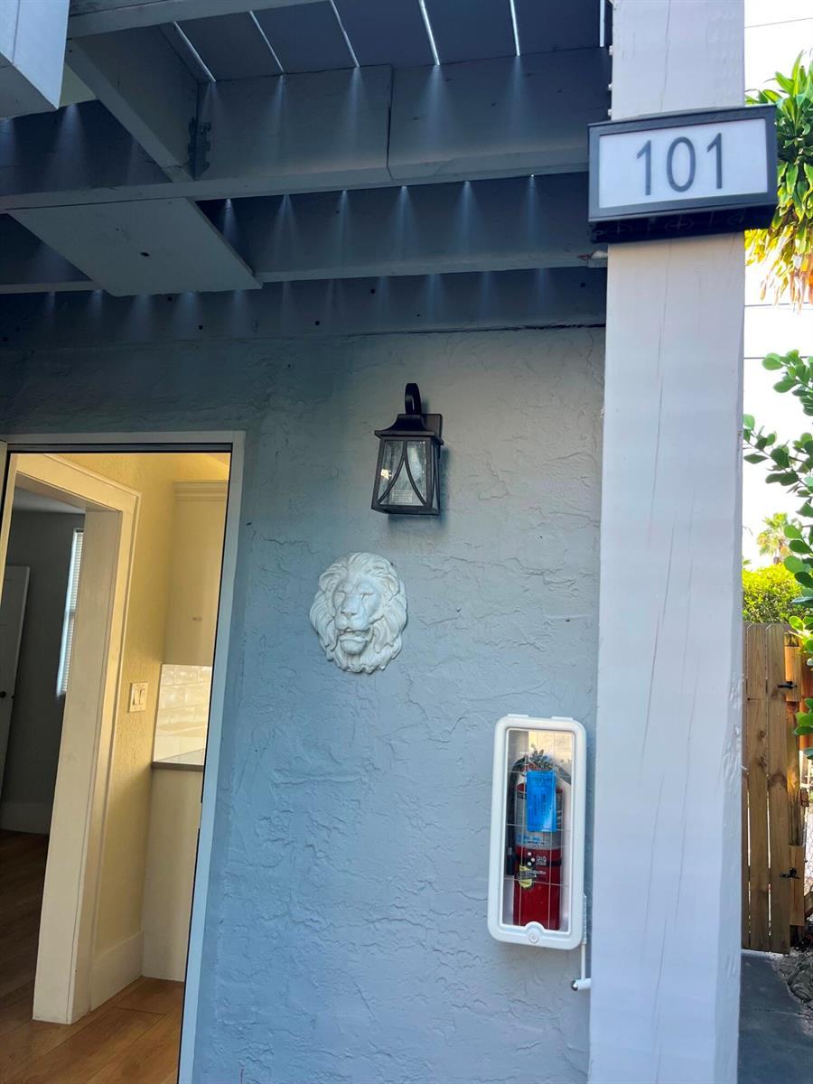414 33RD Street # 101, West Palm Beach FL 33407