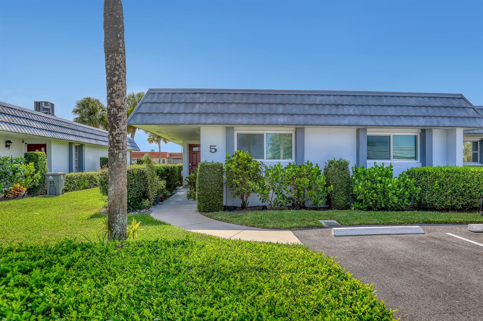 2886 Fernley Drive E # 5, West Palm Beach FL 33415