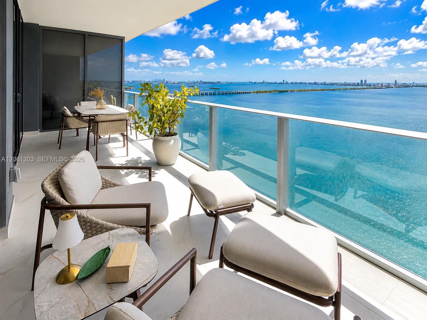 700 NE 24th St # 3004, Miami FL 33137