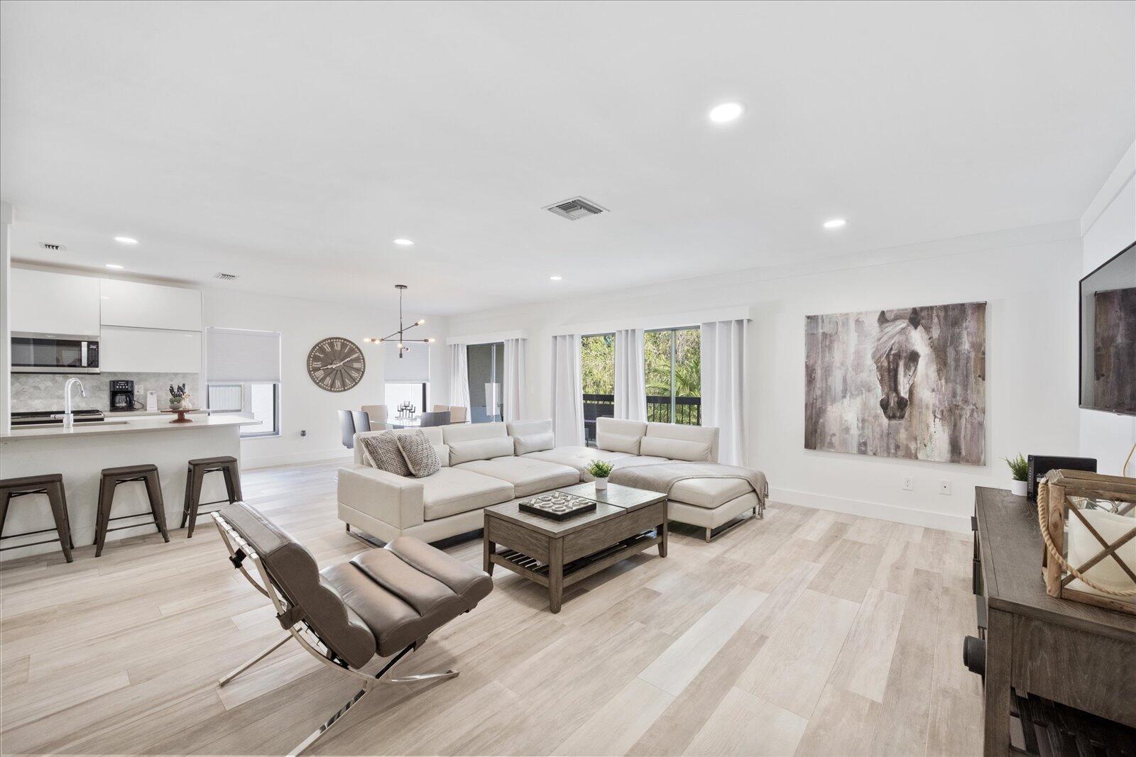 11311 Pond View Drive # C201, Wellington FL 33414