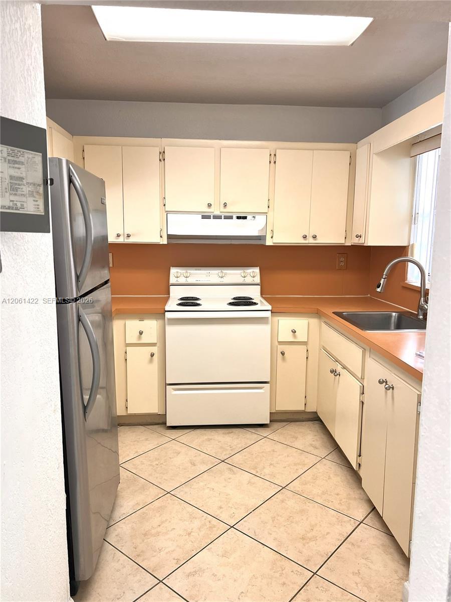 401 NW 72ND AVE # 304B, Miami FL 33126