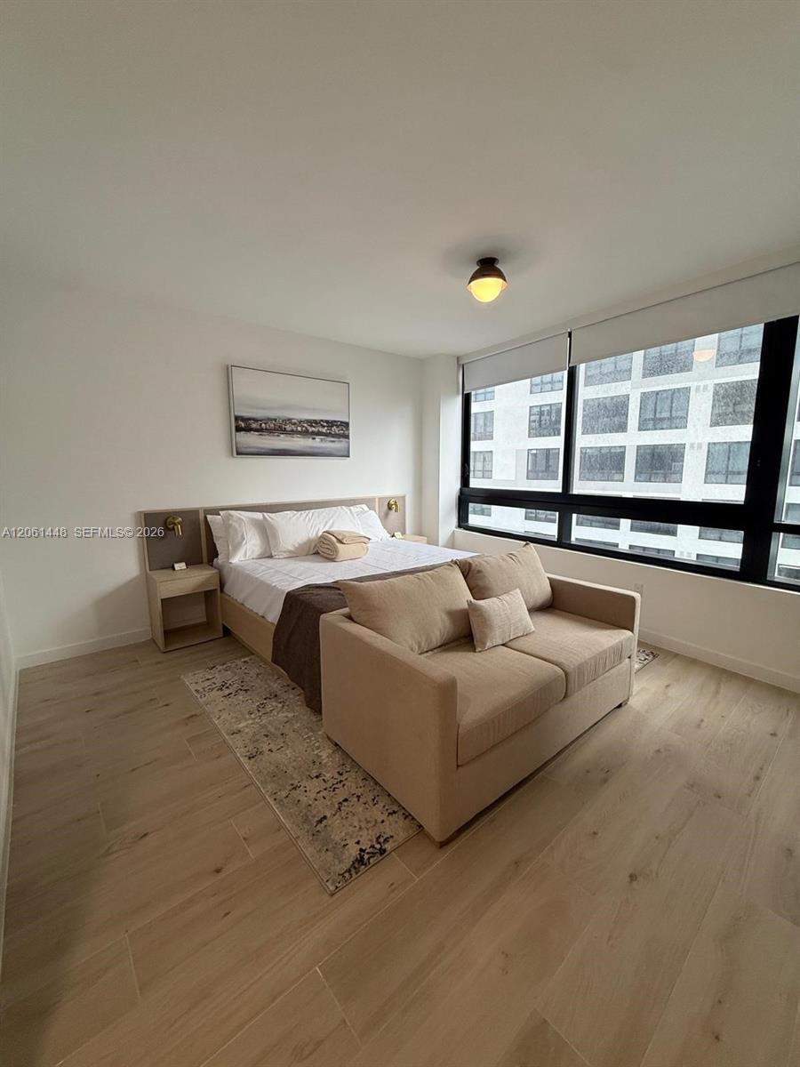 225 N Miami Ave # 1506, Miami FL 33128