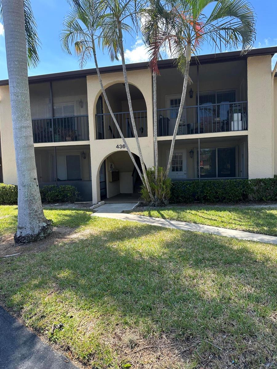 436 PINE GLEN Lane # 1, FL 33463