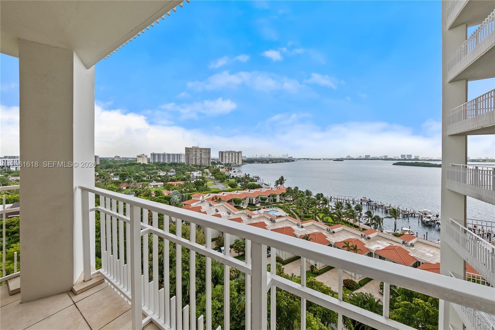 4000 Towerside Ter # 1405, Miami FL 33138