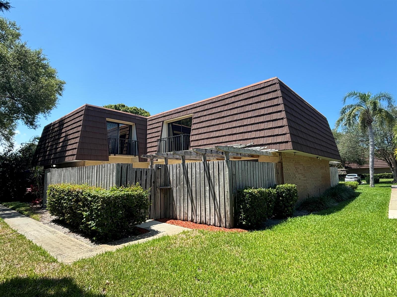 2110 21st Lane, Palm Beach Gardens FL 33418