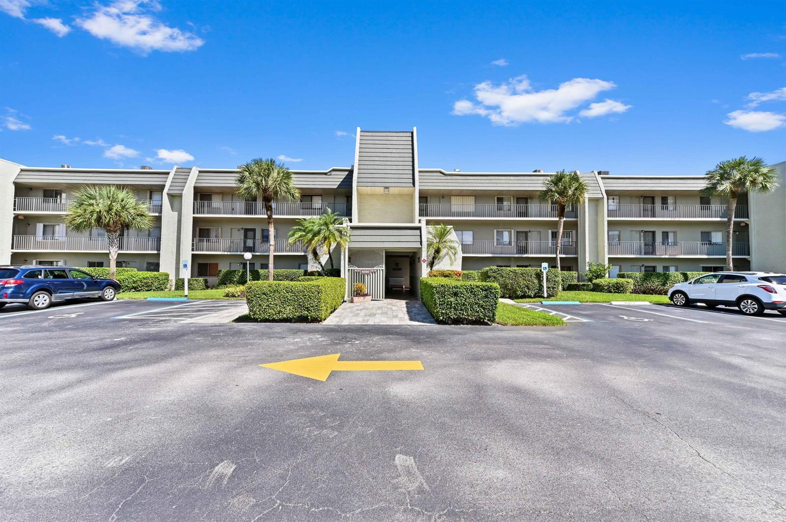 4080 Tivoli Court # 202, Lake Worth FL 33467