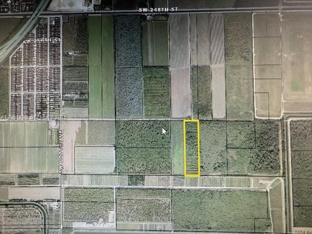 SW 256 ST, Unincorporated Dade County FL 33032