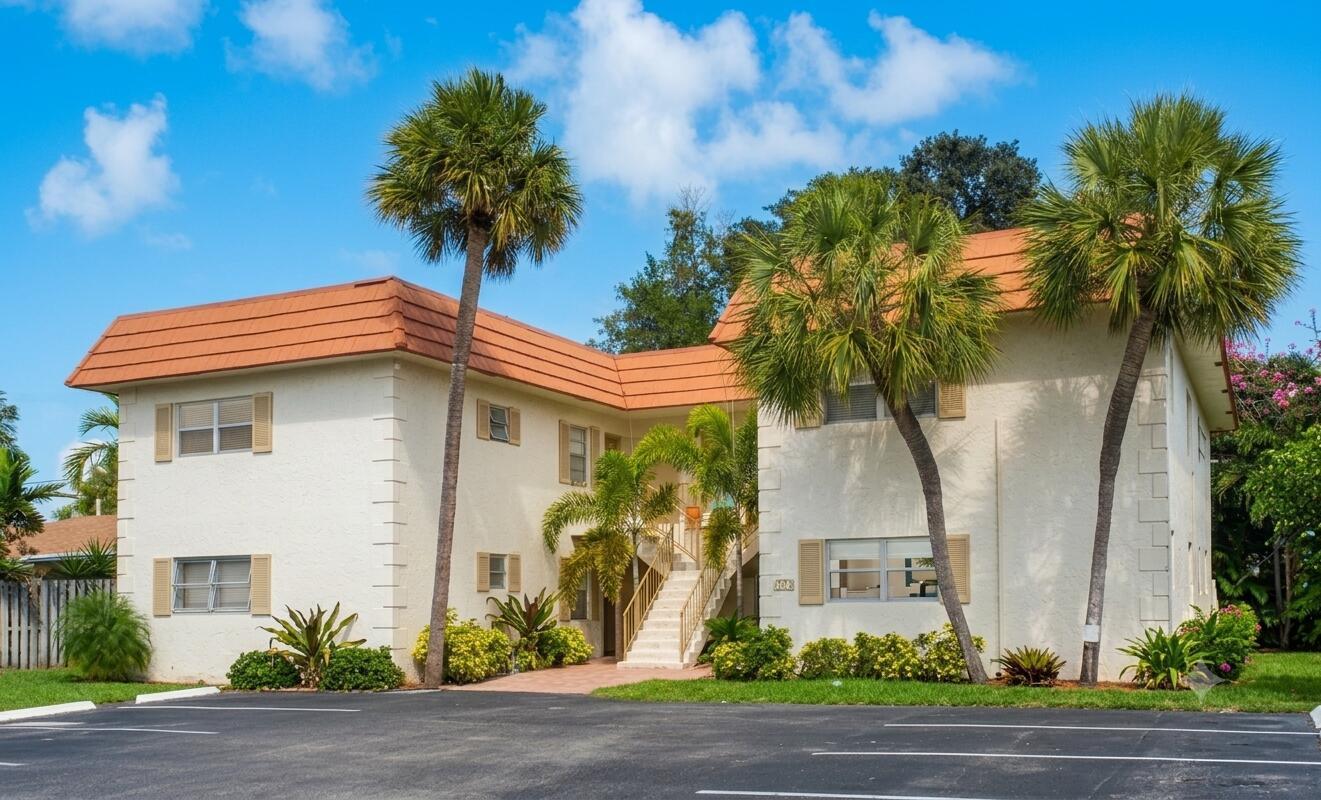 5220 NE 14th Way, Fort Lauderdale FL 33334