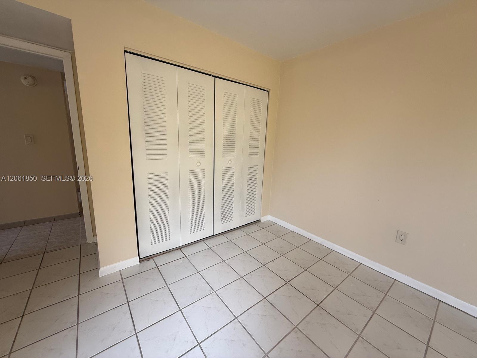 9380 W Flagler St # 217B, Miami FL 33174