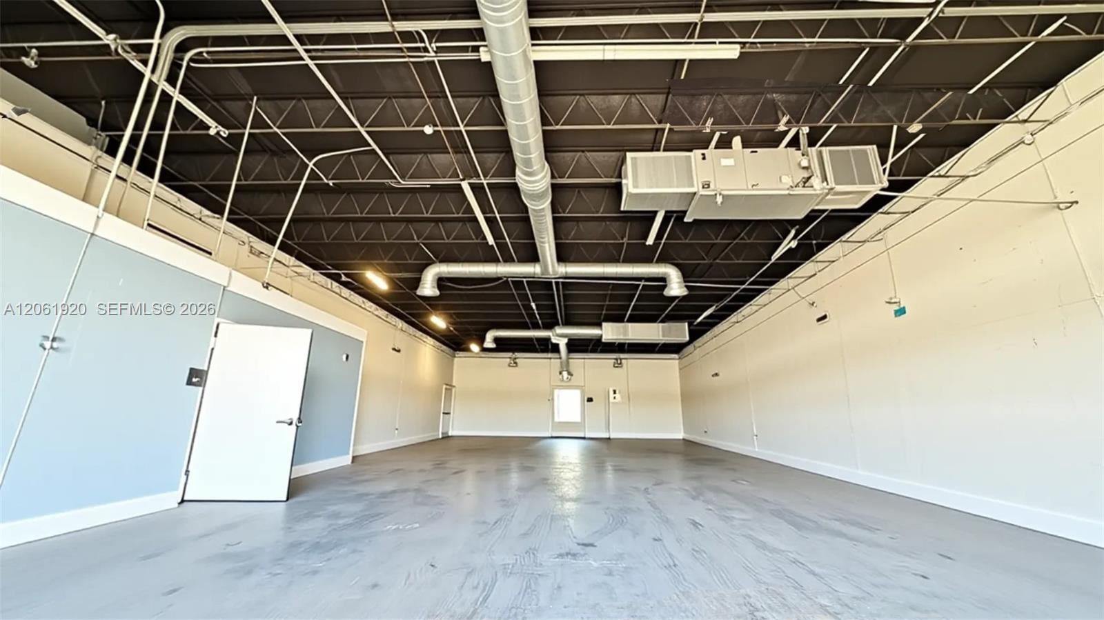 1060 NW 1st Ct, Hallandale Beach FL 33009