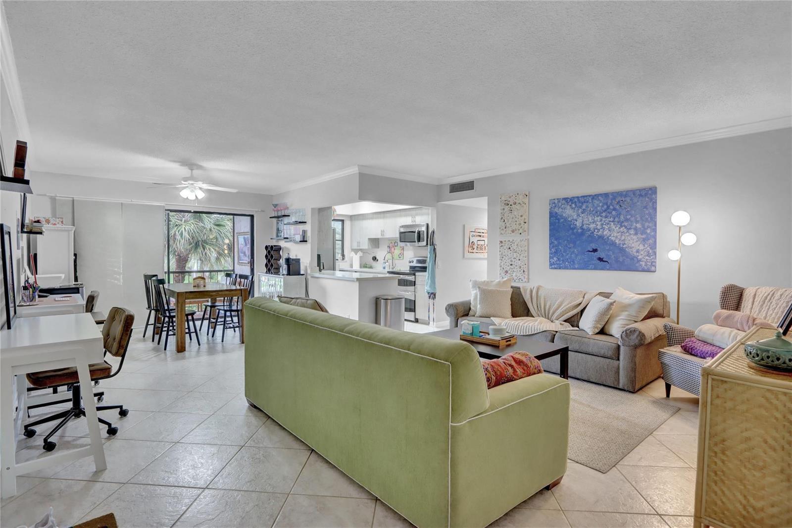 665 Enfield Street # B20, Boca Raton FL 33487