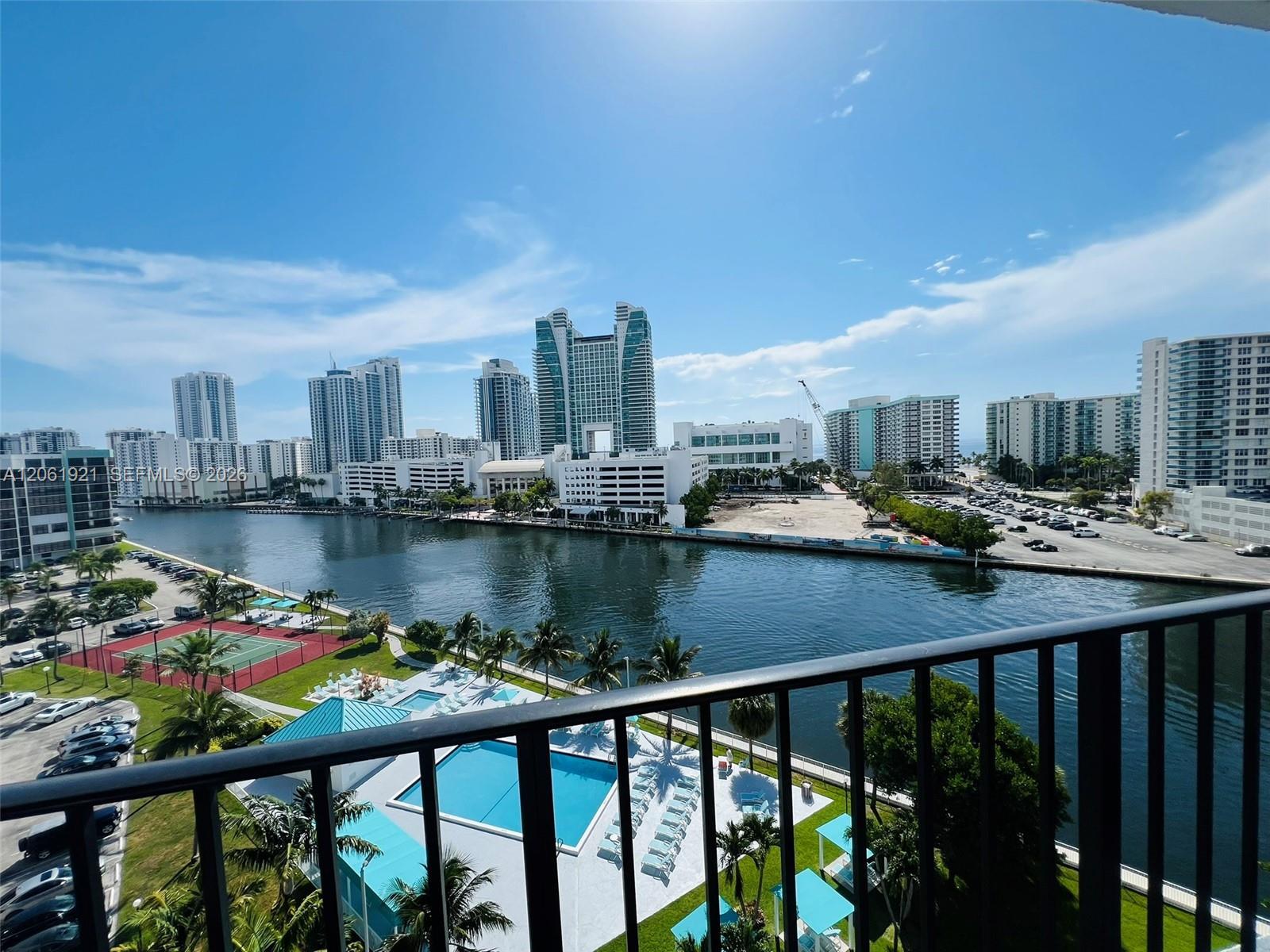 200 Leslie Dr # 1017, Hallandale Beach FL 33009