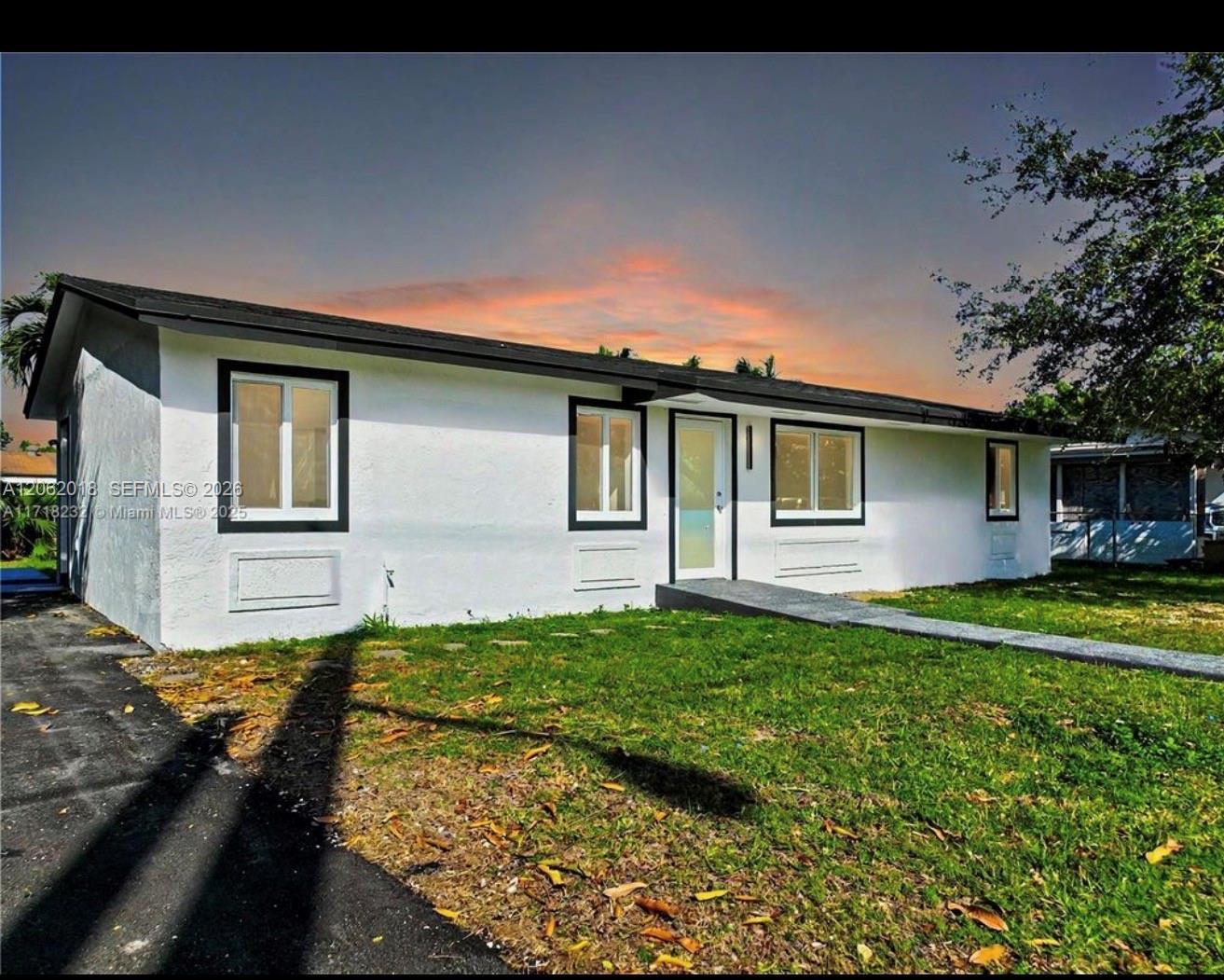 1749 SW 8th St, Homestead FL 33030