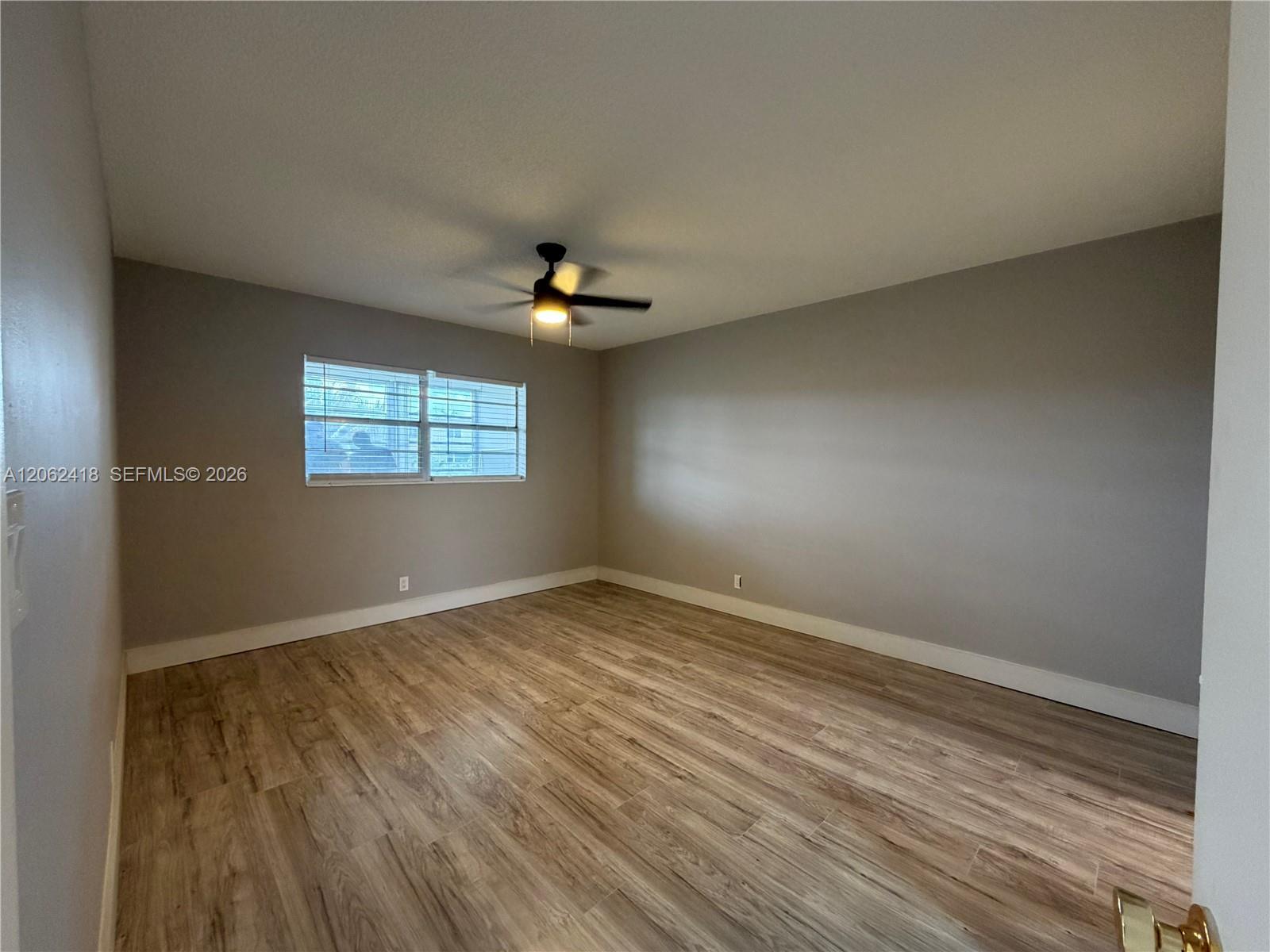 5071 W Oakland Park Blvd # 205, Lauderdale Lakes FL 33313