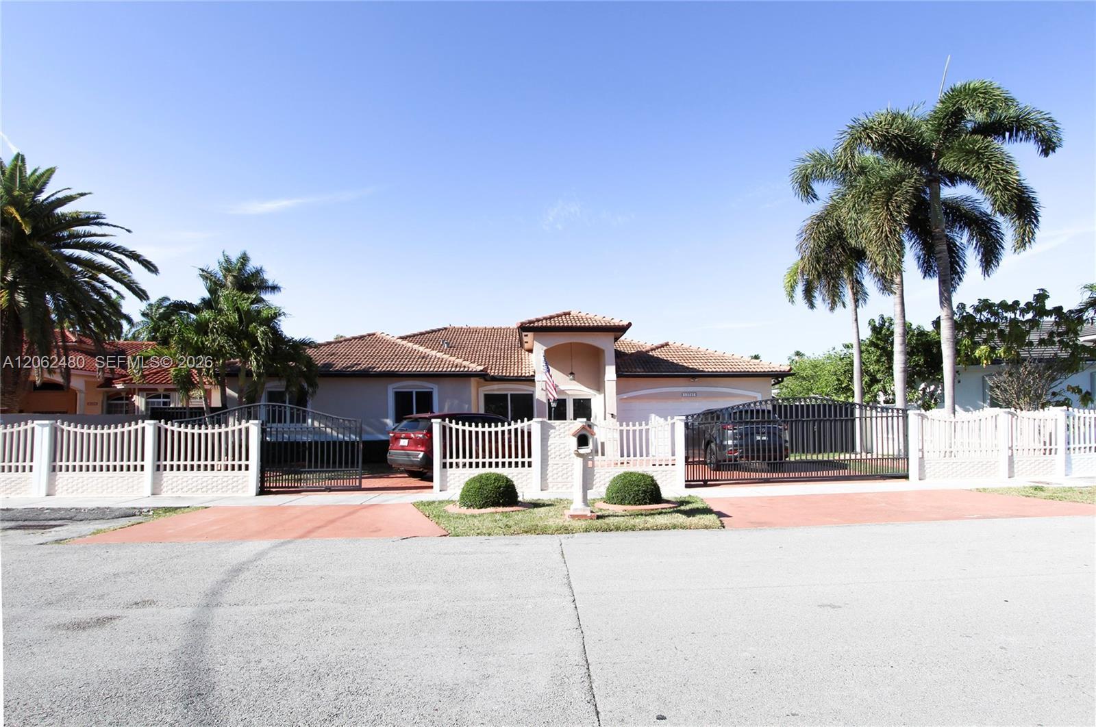 13797 SW 20th St, Miami FL 33175
