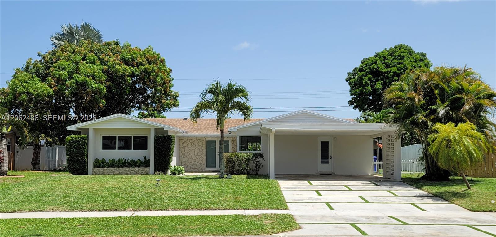 6640 SW 7 ST., Pembroke Pines FL 33023