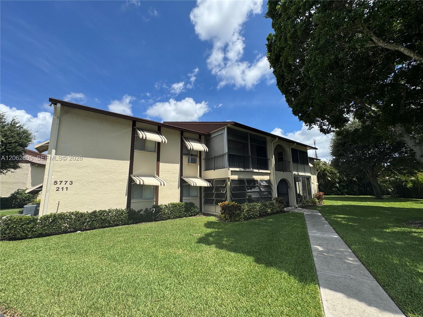 5773 La Pinata Blvd # 1, Green Acres FL 33463