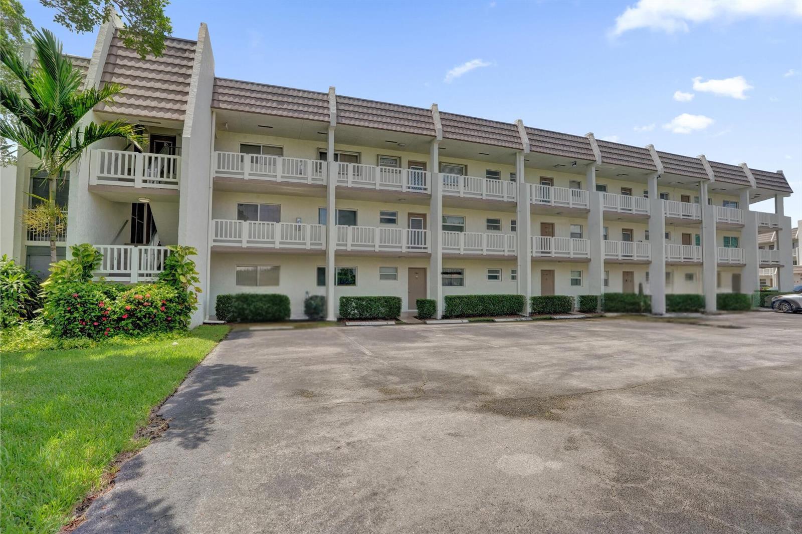 6850 Royal Palm Boulevard # 202G, Margate FL 33063
