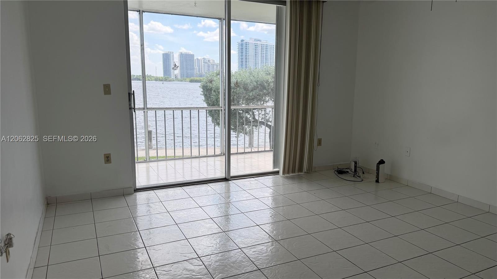 3000 N Marcos Dr # P210, Aventura FL 33160