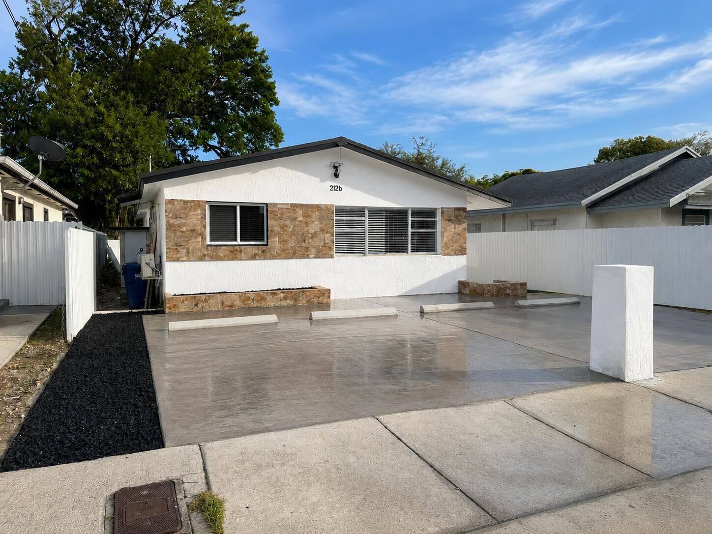 2126 NW 47TH Terrace, Miami FL 33142