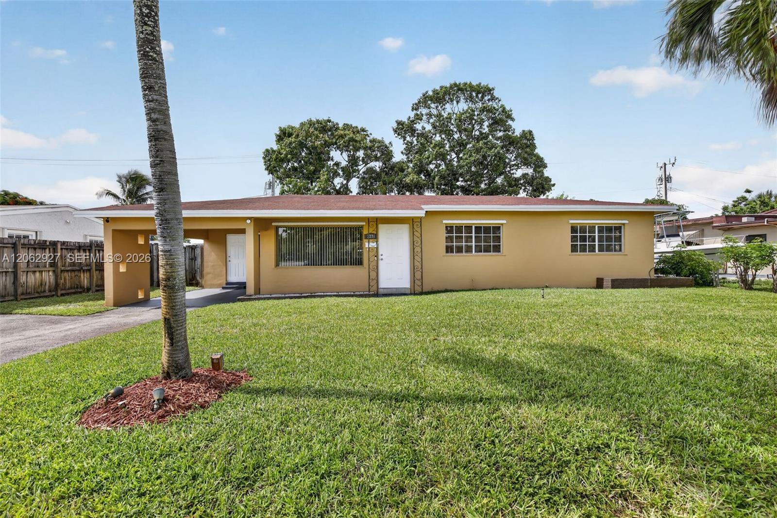 3221 Auburn Blvd, Fort Lauderdale FL 33312