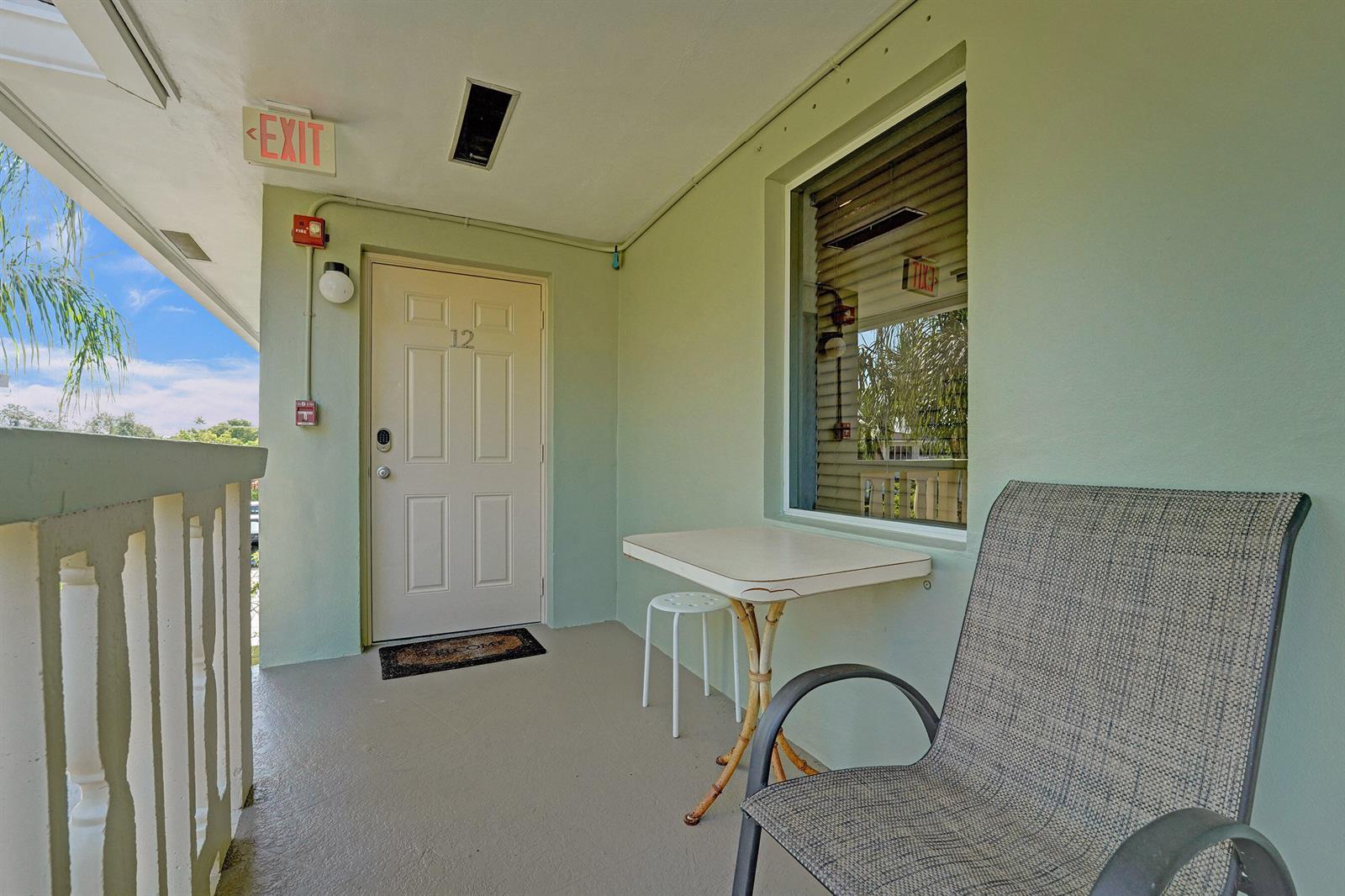 1423 HOLLY HEIGHTS Drive # 12, Fort Lauderdale FL 33304