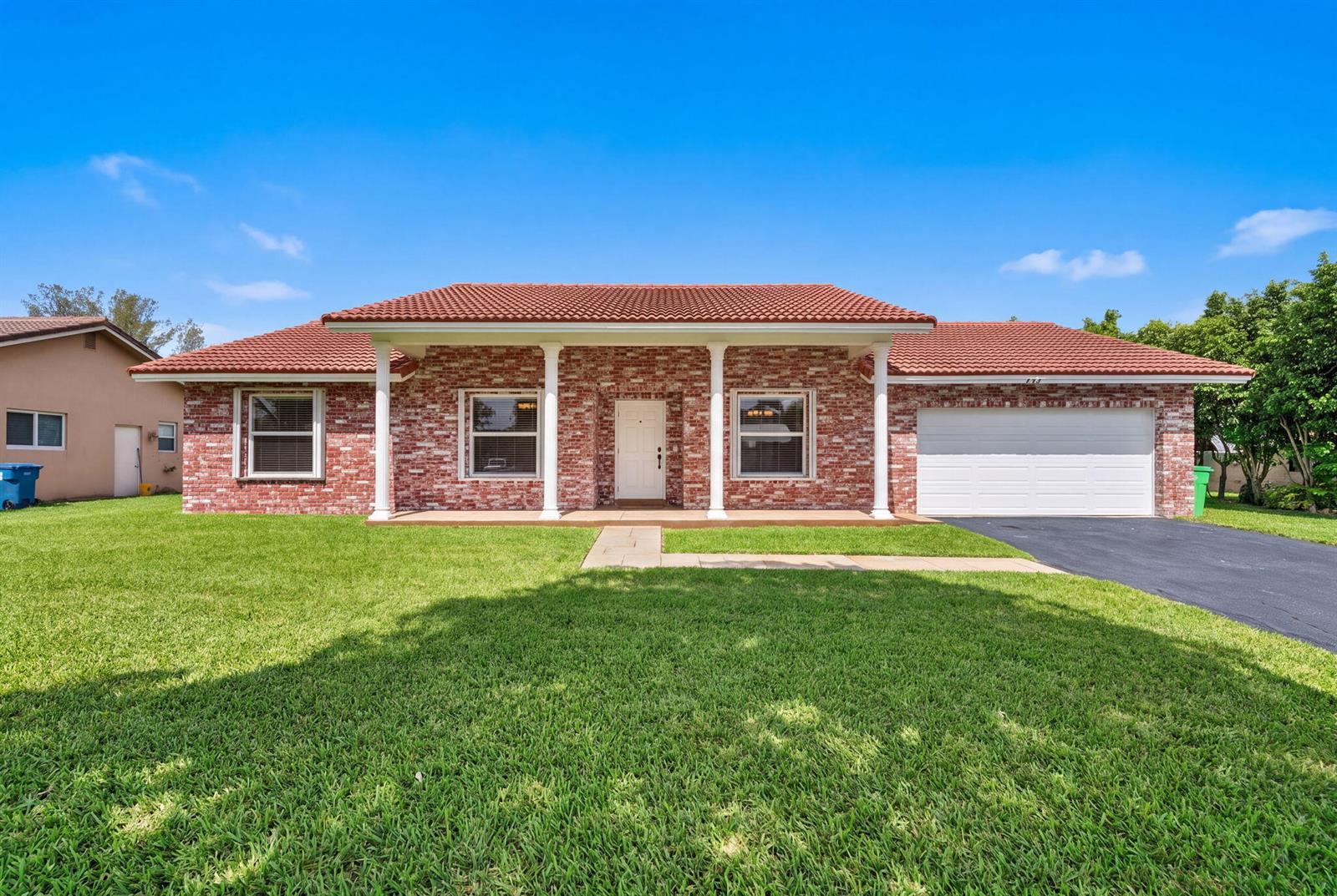 905 NW 133RD Avenue, Sunrise FL 33325