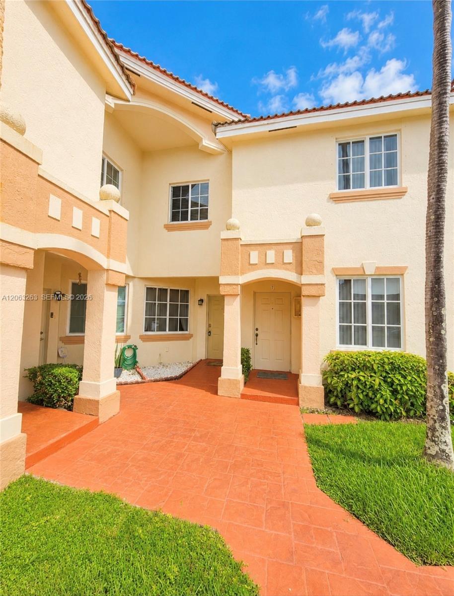 8356 NW 10th St # 6D, Miami FL 33126