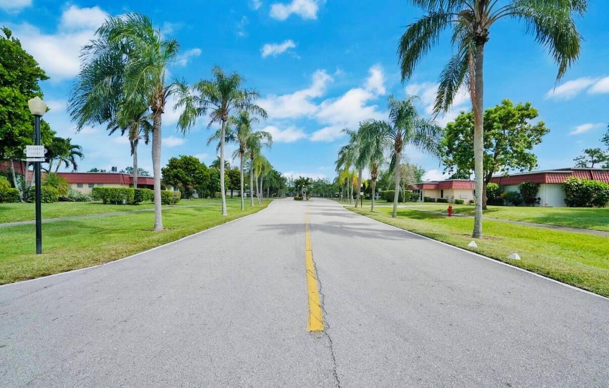 351 Covered Bridge Boulevard # B, Lake Worth FL 33467