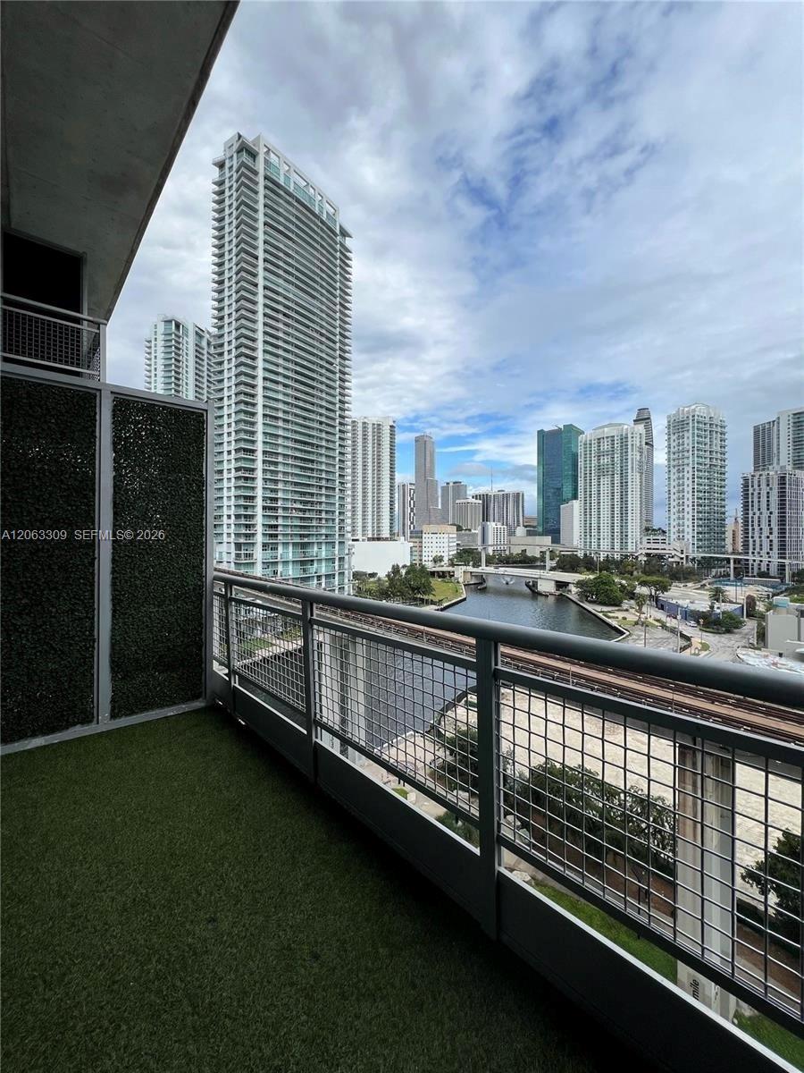 690 SW 1st Ct # 1210, Miami FL 33130