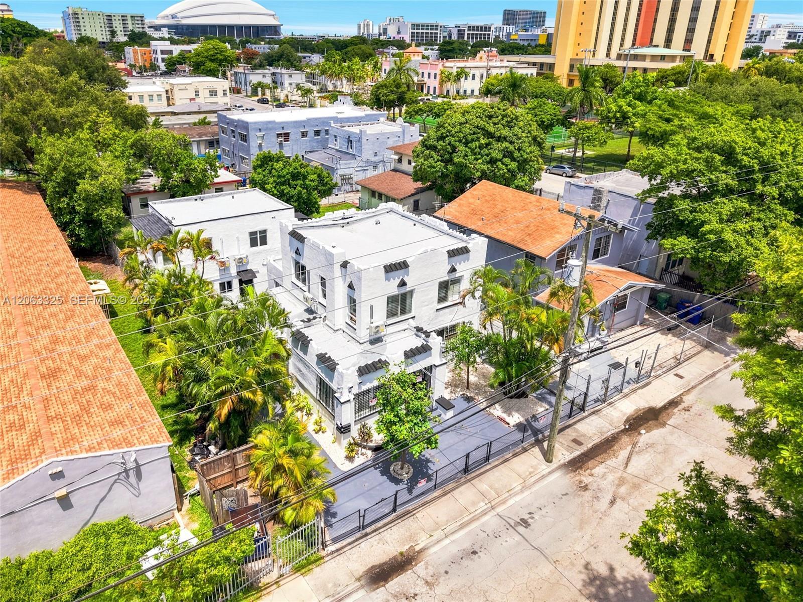 128 NW 9th Ave # 2, Miami FL 33128