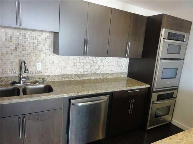 600 NE 36th St # 402, Miami FL 33137