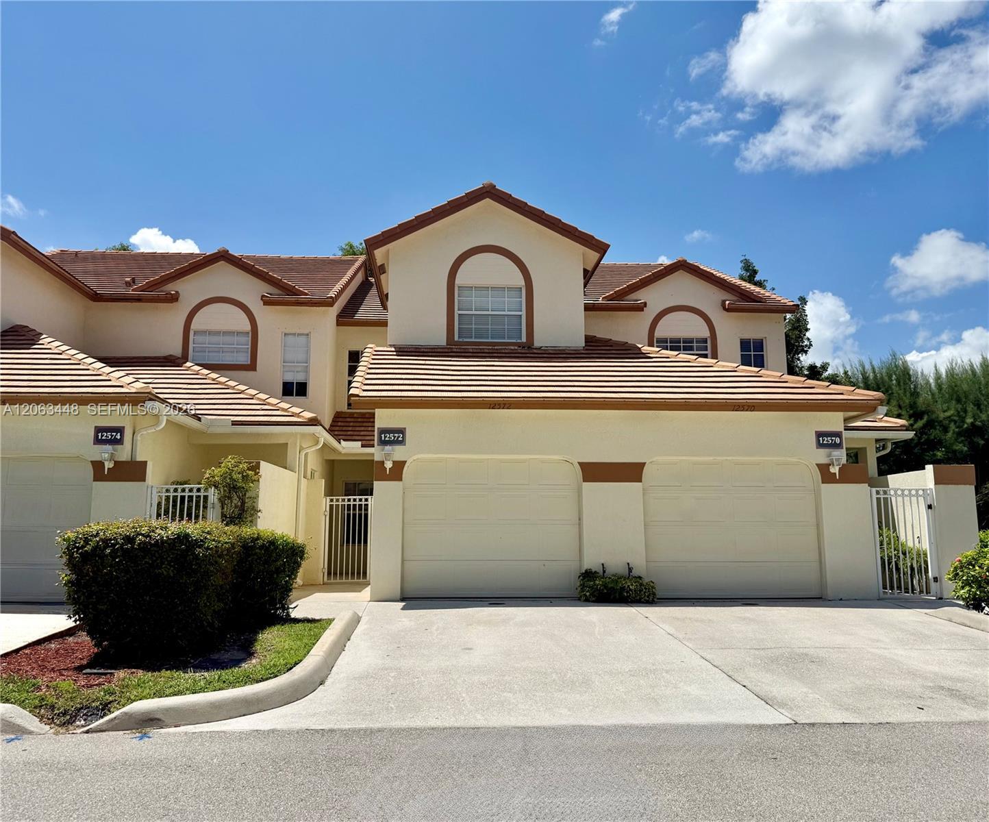 12572 Shoreline Dr # 107, Wellington FL 33414