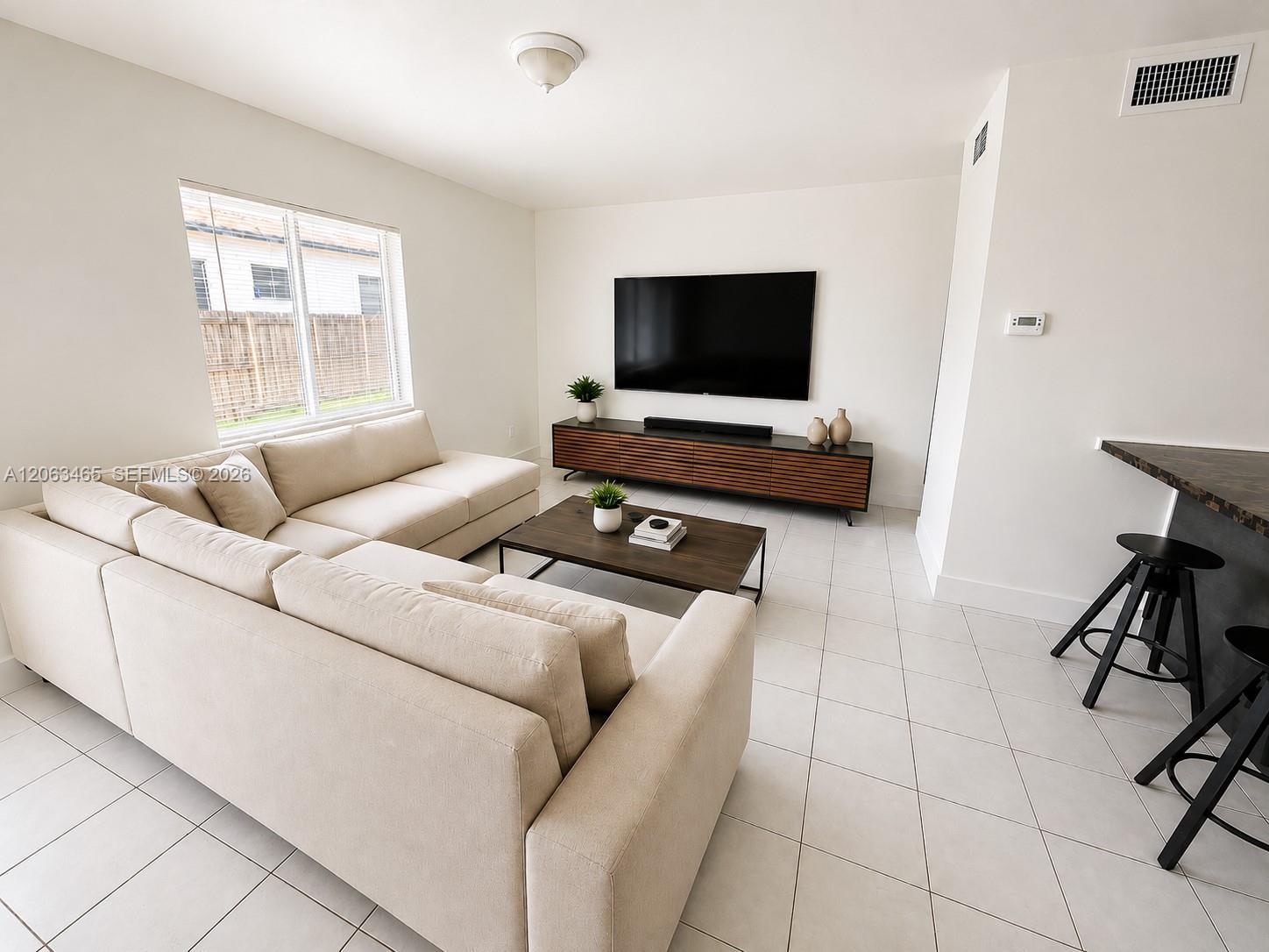 3247 SW 92nd Ave # 3247, Miami FL 33165