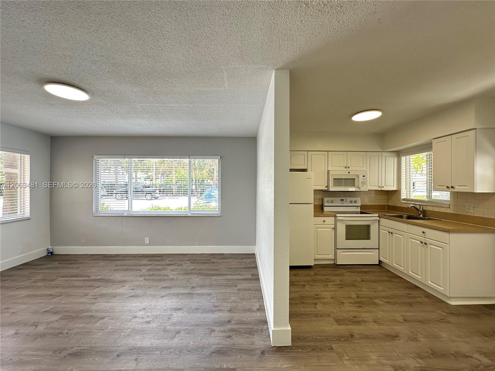 3720 NE 22nd Ave # 12, Lighthouse Point FL 33064