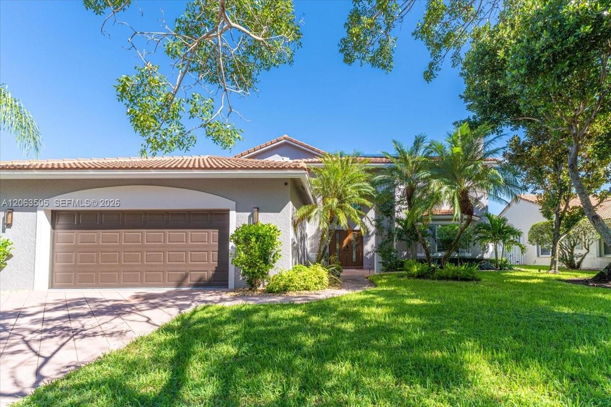 347 Fairmont Rd, Weston FL 33326