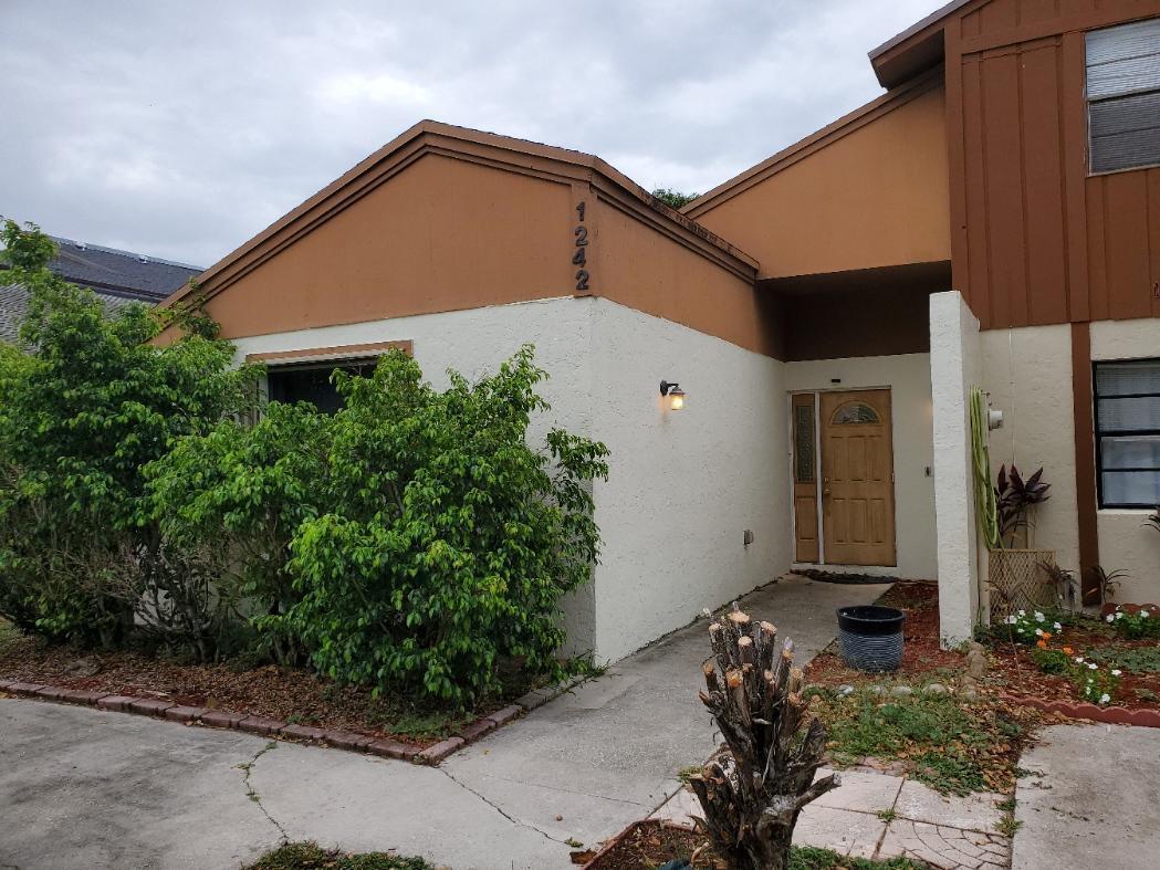 1242 The 12th Fairway, Wellington FL 33414